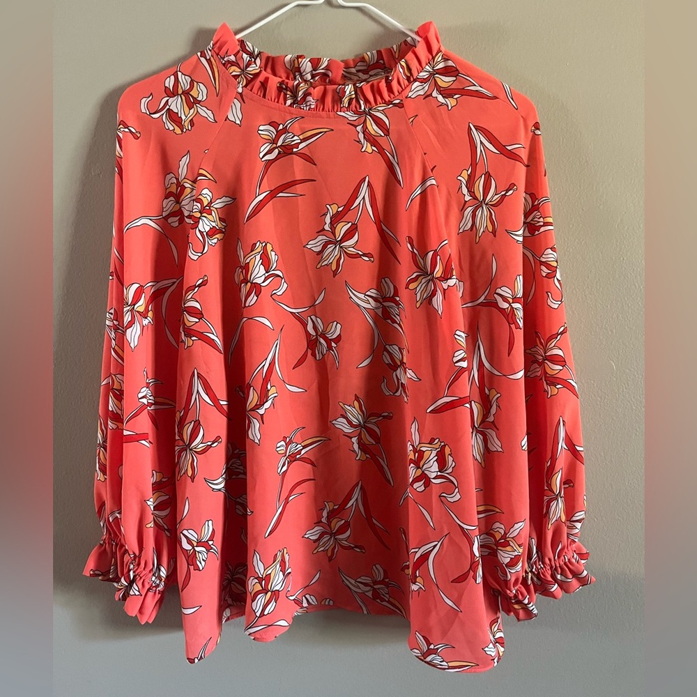 Worthington Vibrant Coral and White‎ Floral Top